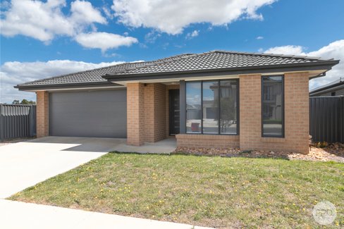 15 Galway Drive, ALFREDTON VIC 3350