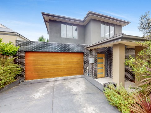 15 Halifax Street Mont Albert North 3129