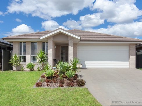 15 Hayworth Street, RUTHERFORD NSW 2320