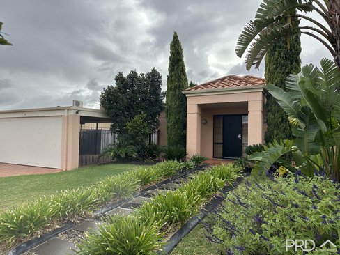 15 Holyoake Way, MILDURA
