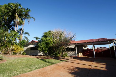 15 Howe Drive, CABLE BEACH WA 6726