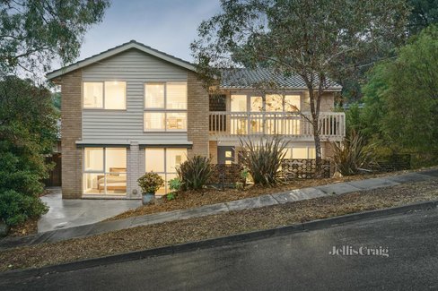15 Ironbark Road Diamond Creek 3089