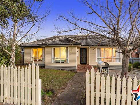 15 Kalimna Street Mooroolbark 3138