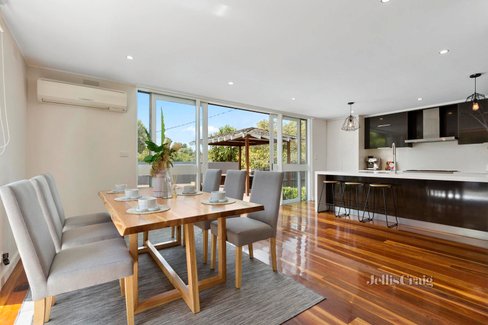 15 Kay Street Mount Waverley 3149