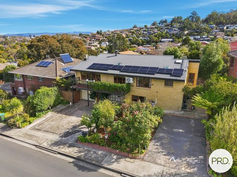 15 Kiama Place, BLACKMANS BAY TAS 7052