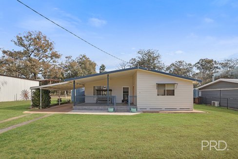 15 Kingston Street, SPRING RIDGE