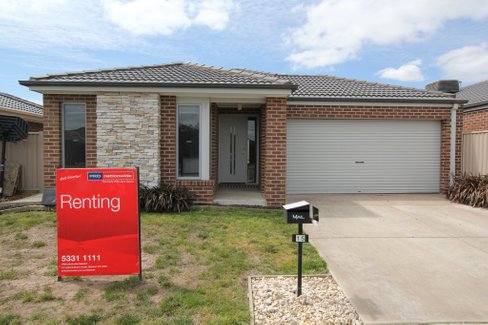 15 Lancaster Street, ALFREDTON VIC 3350