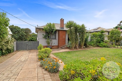 15 Margaret Avenue, MOUNT AUSTIN NSW 2650