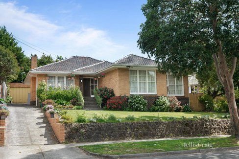 15 Milne Road Mont Albert North 3129