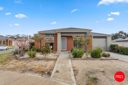 15 Miners Rest, KANGAROO FLAT VIC 3555