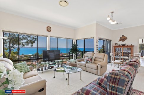 15 Myan Close, CORLETTE NSW 2315