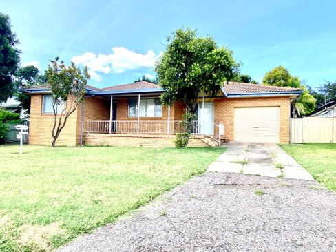 15 Nancy Street, TAMWORTH NSW 2340