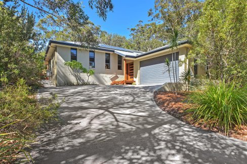 15 Pindari Drive, DUNBOGAN NSW 2443