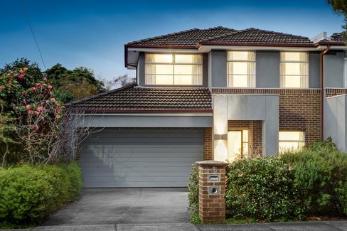 15 Pine Way Doncaster East 3109