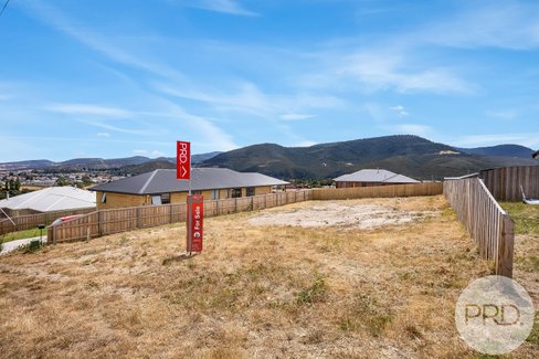 15 Poulters Road, NEW NORFOLK TAS 7140