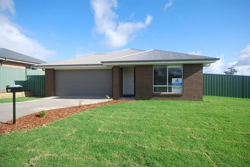 15 Protea Place, FOREST HILL NSW 2651