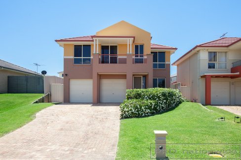 15 Rothbury Terrace, THORNTON NSW 2322