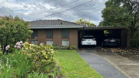 15 Runnymede Street Doncaster East 3109