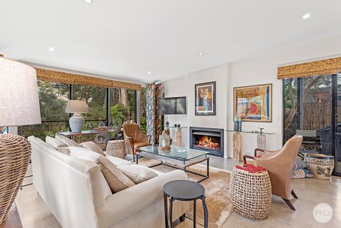 15 Sandy Point Road, CORLETTE NSW 2315