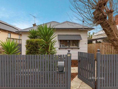 15 Shamrock Street Brunswick West 3055