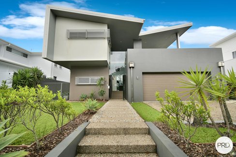 15 Shipstern Street, KINGSCLIFF NSW 2487