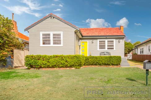 15 Sinclair Street, EAST MAITLAND NSW 2323