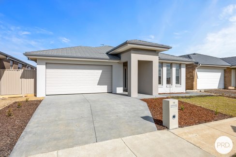 15 Sprinter Way, WINTER VALLEY VIC 3358