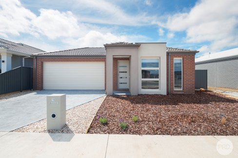 15 Sydney Way, ALFREDTON VIC 3350