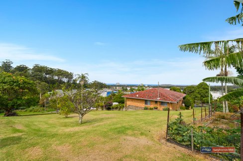 15 Toscan Lane, COFFS HARBOUR NSW 2450