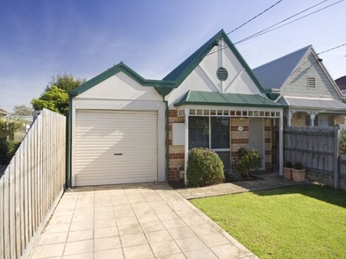 15 Valerian Ave  Altona North 3025