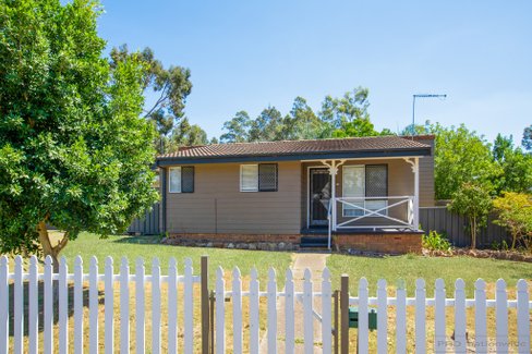 15 Willow Drive, METFORD NSW 2323