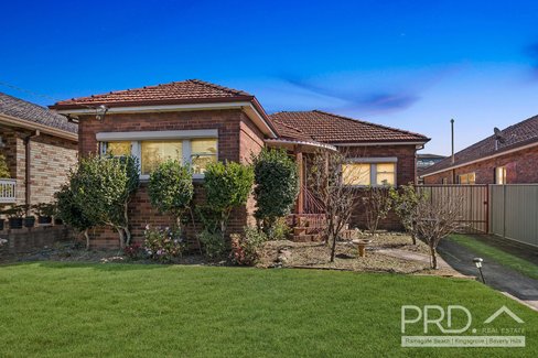 15 Woorail Avenue, KINGSGROVE NSW 2208