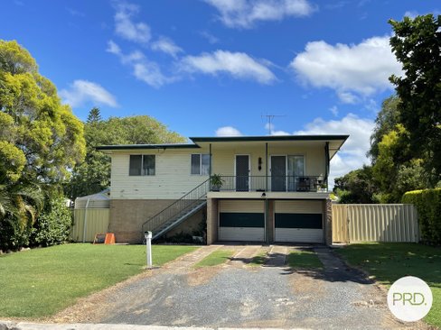 15 Yates Street, ROSEWOOD QLD 4340