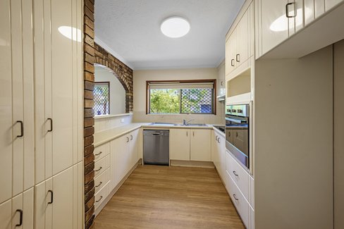 1/50 Peninsular Drive, Surfers Paradise QLD 4217