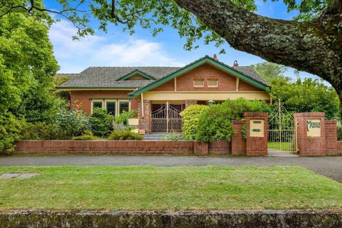 1502 Sturt Street Lake Wendouree 3350