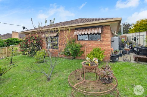 1/508 Sherrard Street, BLACK HILL VIC 3350