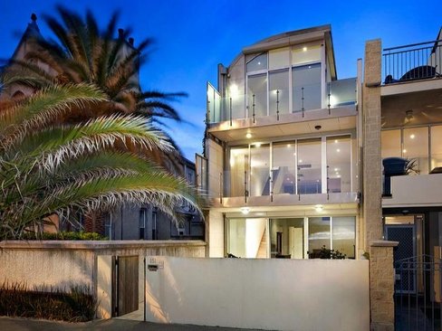 151 Beaconsfield Parade Middle Park 3206