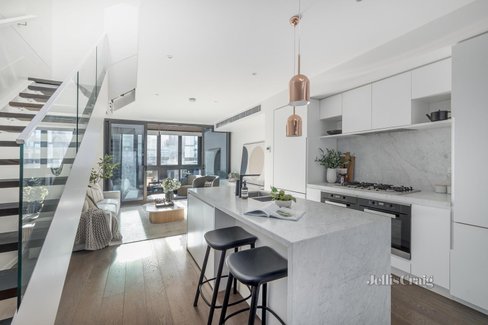 15 1693 Malvern Road Glen Iris 3146