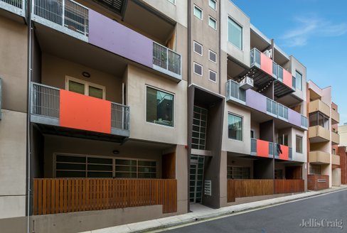 15/18 Tyrone Street North Melbourne 3051