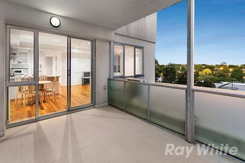 15 213 Normanby Road Notting Hill 3168