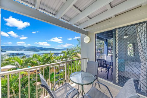 15/22 Airlie Crescent, AIRLIE BEACH QLD 4802