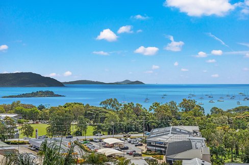 152/6 Eshelby Drive, CANNONVALE QLD 4802