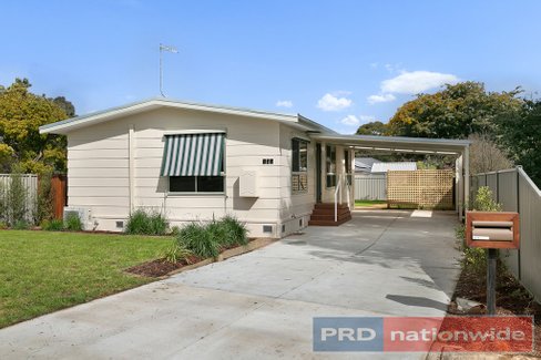153 Ballarat Road, CRESWICK VIC 3363
