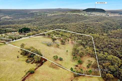 153 Charlies Road Elevated Plains 3461