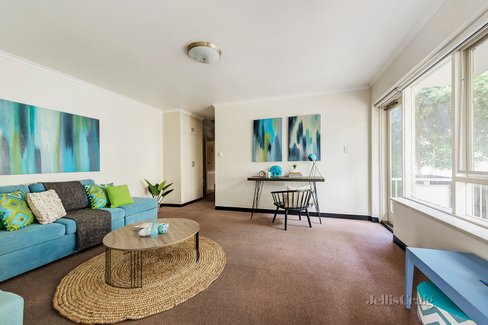 1/54 Liddiard Street Hawthorn 3122