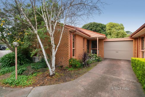 1 54 Rosella Street Doncaster East 3109