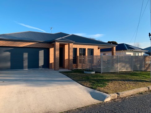 1/541 Klose Street, LAVINGTON NSW 2641