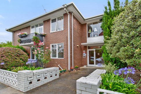 1 561 Glenhuntly Road Elsternwick 3185