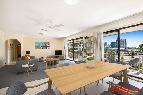 15/63 Bauer Street, SOUTHPORT QLD 4215