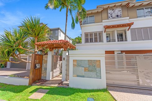 1/58 Teemangum Street, CURRUMBIN QLD 4223